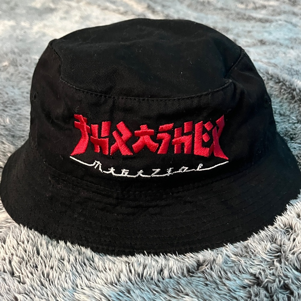 Thrasher bucket hat